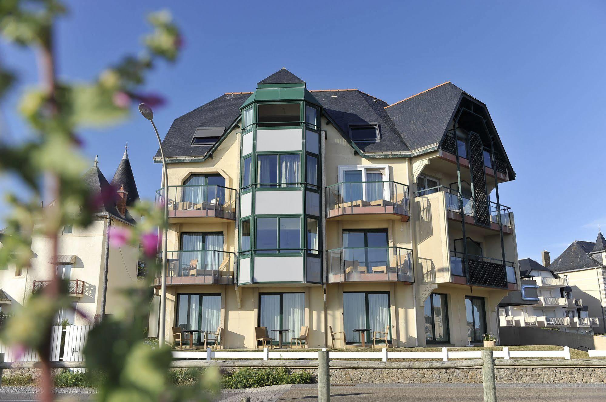 Hotel Les Vikings Le Croisic Exterior photo